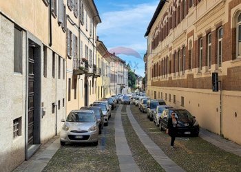 Edificio all\'aperto - Trilocale Via Foscolo
 
24, Pavia - foto 17