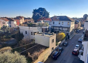 Edificio all\'aperto - Trilocale Via Foscolo
 
24, Pavia - foto 32