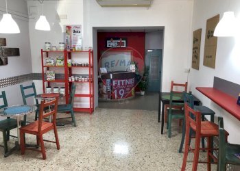 Sala da pranzo - Commercial Premises SS Pontina Km 105, 500, Terracina - photo 4