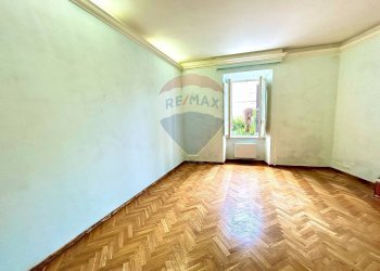 Stanza vuota - Appartamento Piazza Mazzini
 
1, Terracina - foto 7