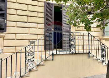 Balcone - Appartamento Piazza Mazzini
 
1, Terracina - foto 17