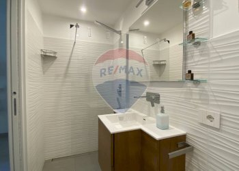 Bagno - Appartamento Viale Della Vittoria
 
44, Terracina - foto 10