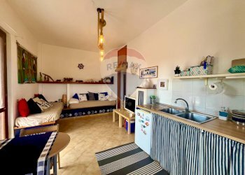 Cucina - Trilocale VIA BONIFICATORI DELLA PALUDE PONTINA
 
18, Terracina - foto 5