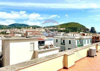 Terrazza - Trilocale Via del Piegarello
 
46, Terracina - foto 10