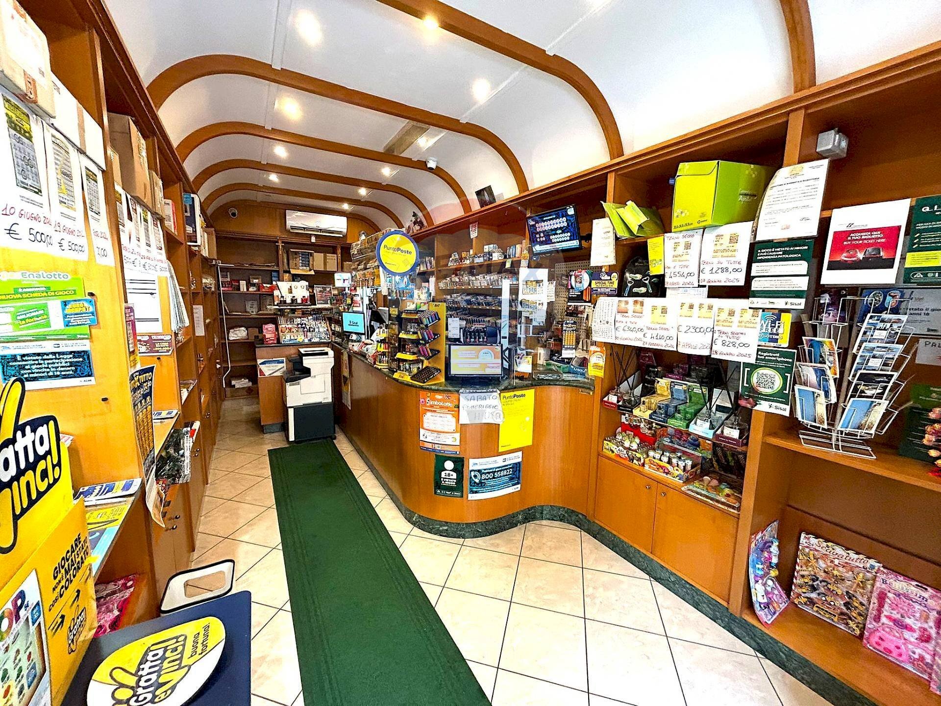 Dispensa di stoccaggio - Commercial Activity Via Traiano
 
49, Terracina - photo 1