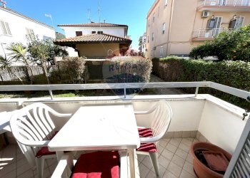 Balcone - Villa Bifamiliare Via San Rocco
 
32, Terracina - foto 6