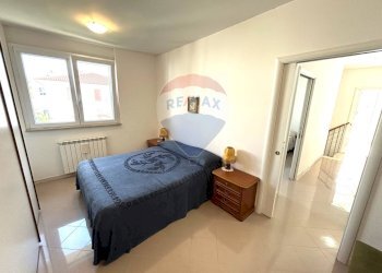 Camera / camera da letto - Villa Bifamiliare Via San Rocco
 
32, Terracina - foto 9