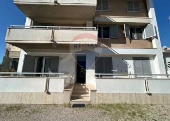 Edificio all\'aperto - Villa Bifamiliare Via San Rocco
 
32, Terracina - foto 13