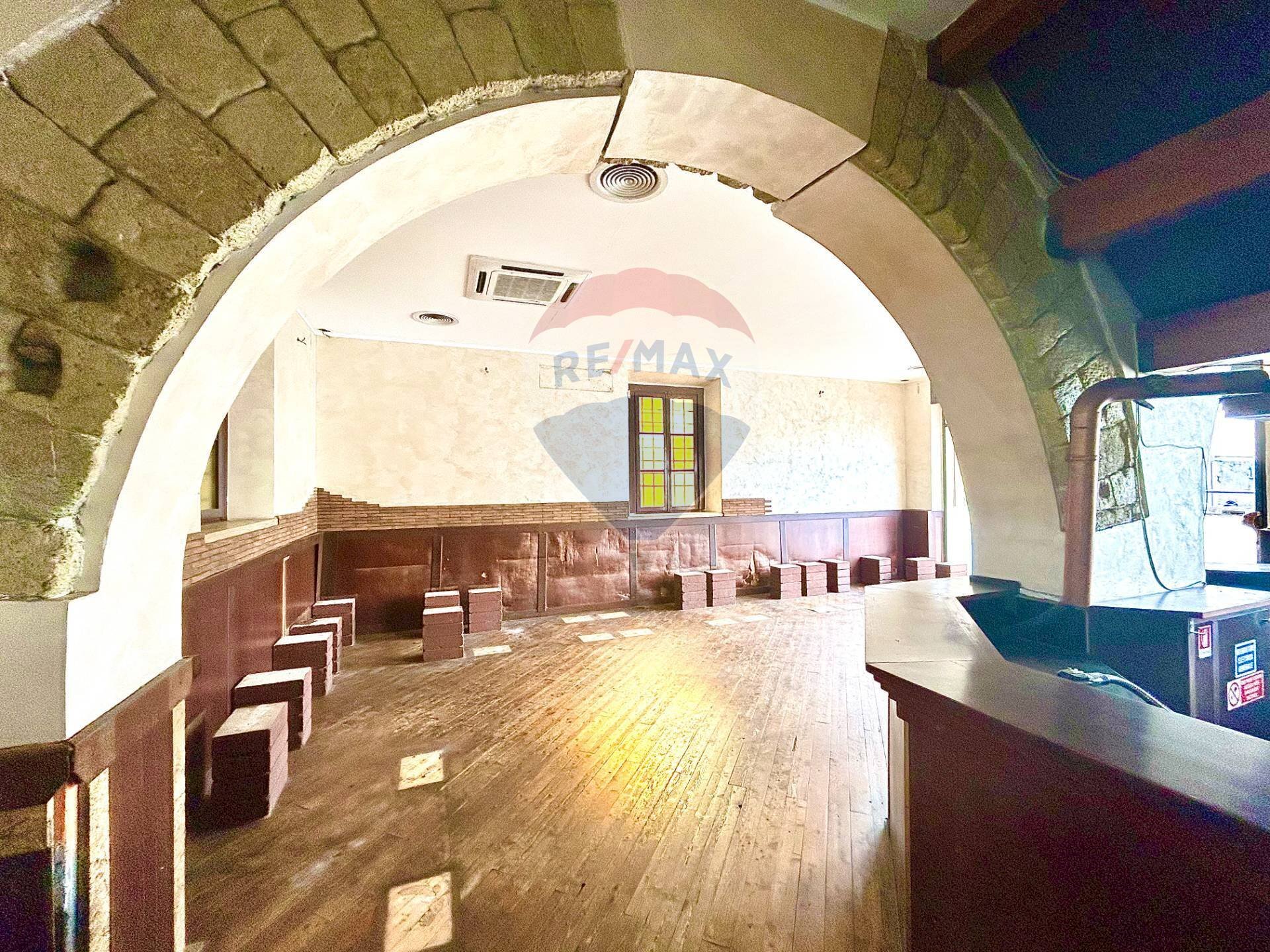 Sala da pranzo - Commercial Premises Via Appia Nuova
 
44, Terracina - photo 3