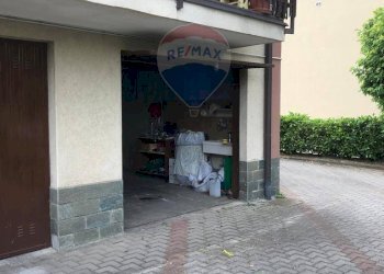 Edificio all\'aperto - Box Via Dei Fiori
 
6, Lacchiarella - photo 3