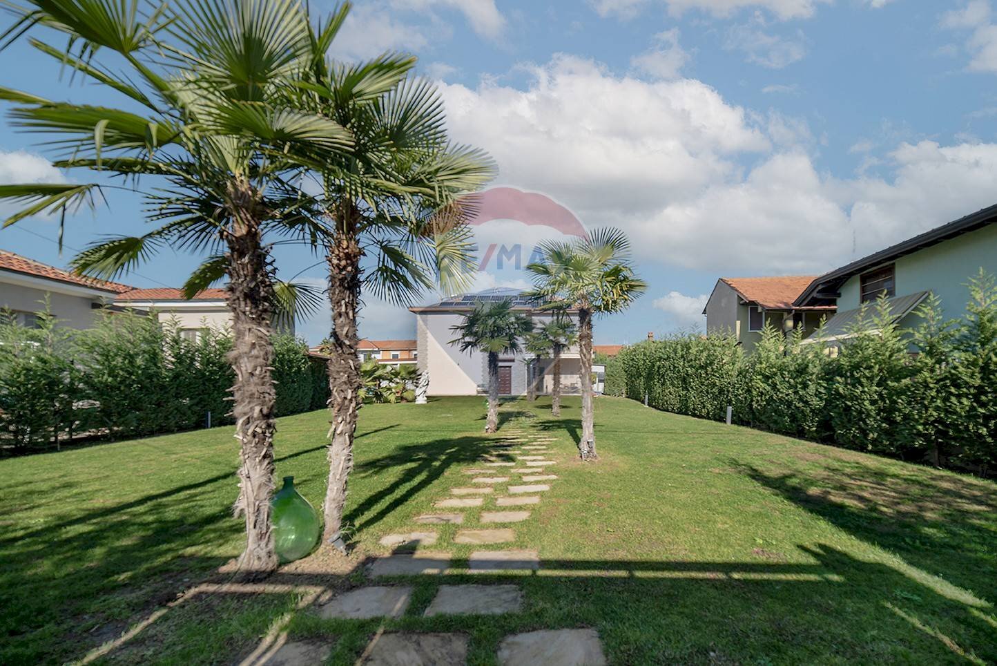 Giardino - Villa CORSO ITALIA
 
40, Arconate - foto 1