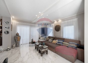 Soggiorno - Villa CORSO ITALIA
 
40, Arconate - foto 18