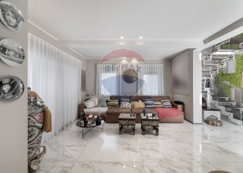 Soggiorno - Villa CORSO ITALIA
 
40, Arconate - foto 21