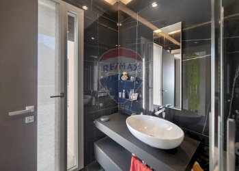 Bagno - Villa CORSO ITALIA
 
40, Arconate - foto 47