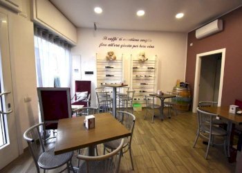 Foto 5 - Attività Commerciale piazza MAZZINI, Castano Primo - foto 5