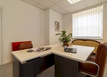 Foto 1 - Office via Battisti
44, Gemonio - photo 1