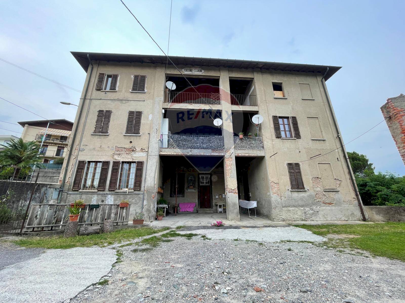 Edificio all\'aperto - Rustic via enrico fermi, Casnate con Bernate - photo 3