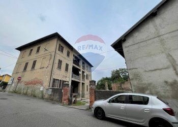 Edificio all\'aperto - Rustico via enrico fermi, Casnate con Bernate - foto 12