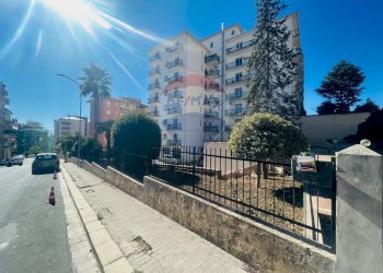 Edificio all\'aperto - Appartamento via delle costituzione
 
47, Ragusa - foto 4