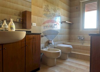 Bagno - Appartamento via delle costituzione
 
47, Ragusa - foto 28