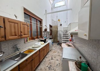 Cucina - Appartamento Via Luigi Errico
 
74, Latiano - foto 3