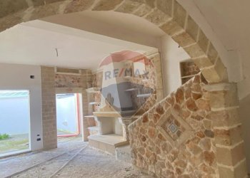 Scale - Casa indipendente Cellino San Marco - foto 7