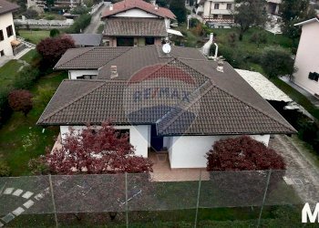 Casa all\'aperto - Villa via Comasinella
 
19, Cogliate - photo 3