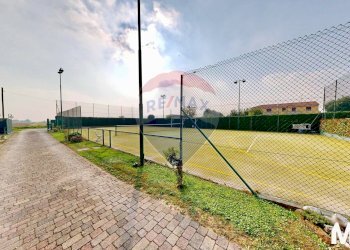 Edificio all\'aperto - Villa via Comasinella
 
19, Cogliate - photo 7