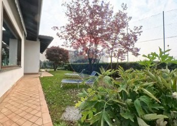 Giardino - Villa via Comasinella
 
19, Cogliate - photo 10