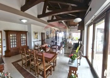 Sala da pranzo - Villa via Comasinella
 
19, Cogliate - photo 20