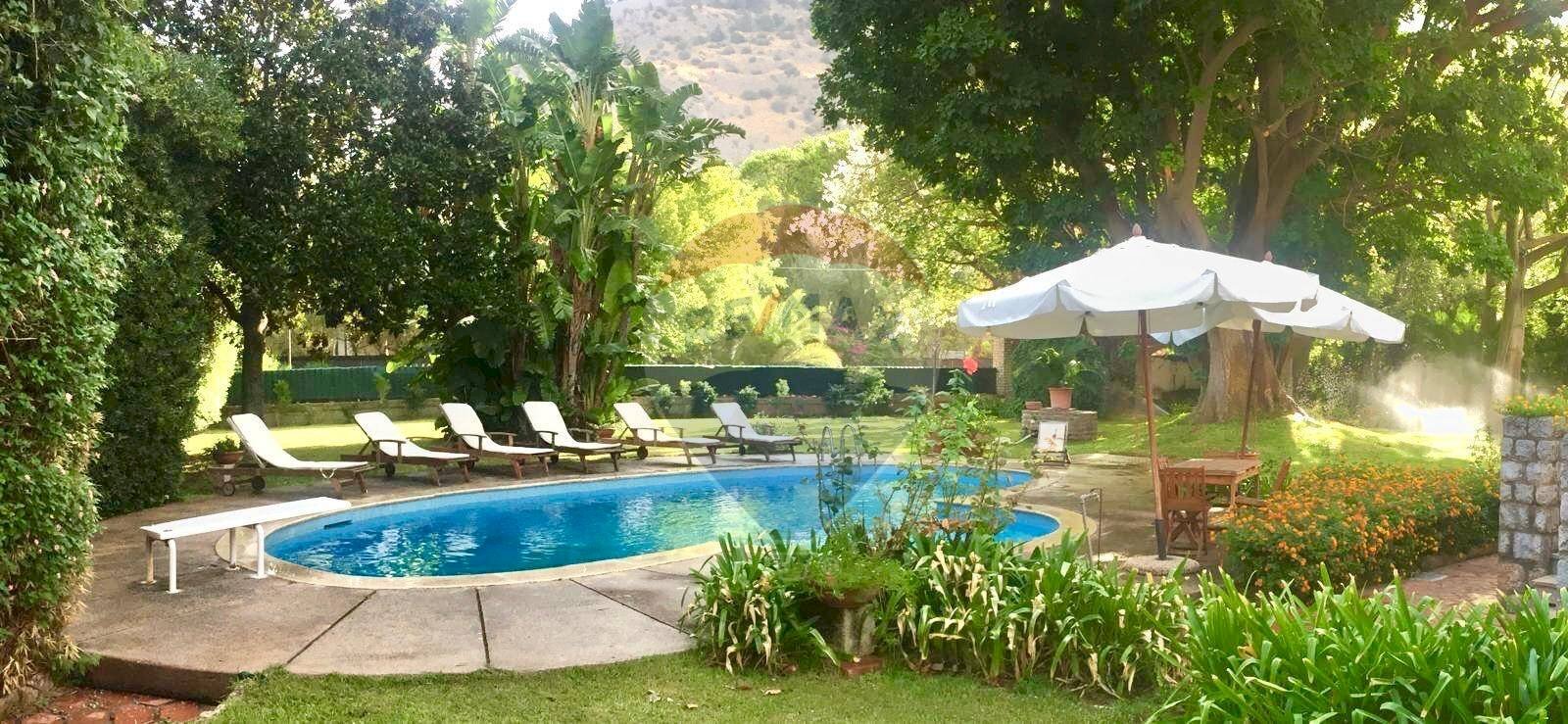 Piscina - Villa Via Delle Tre Grazie
 
16, Palermo - foto 3