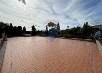 Terrazza - Villa Via Delle Tre Grazie
 
16, Palermo - foto 16
