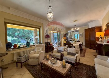 Soggiorno - Villa Via Delle Tre Grazie
 
16, Palermo - foto 49