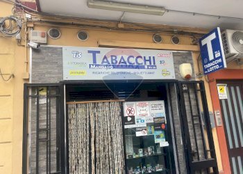 Edificio all\'aperto - Commercial Activity Via Ruggerone Da Palermo
 
47, Palermo - photo 2