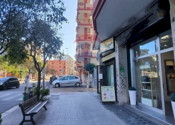 Edificio all\'aperto - Attività Commerciale Bari - foto 12