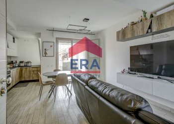 Foto 2 - Trilocale Viale Alessandro Manzoni
 
8, Pomezia - foto 2