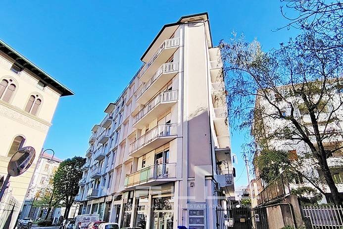 Edificio - One-room apartment via San Benedetto, Bergamo - photo 3