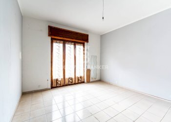 Foto 4 - Trilocale via galileo galilei
 
15, Aci Catena - foto 4