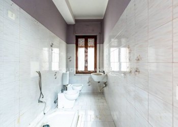 Foto 7 - Trilocale via galileo galilei
 
15, Aci Catena - foto 7