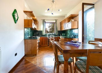 Foto 11 - Villa Via dei Tirreni
 
17, Sutri - foto 11