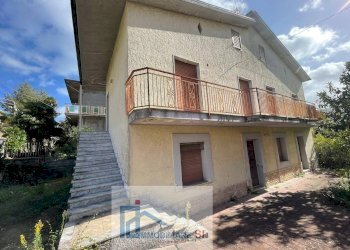 Foto 1 - Independent house Via Municipio, Sant'Angelo a Cupolo - photo 1