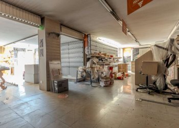 Commercial Premises Lissone - photo 1