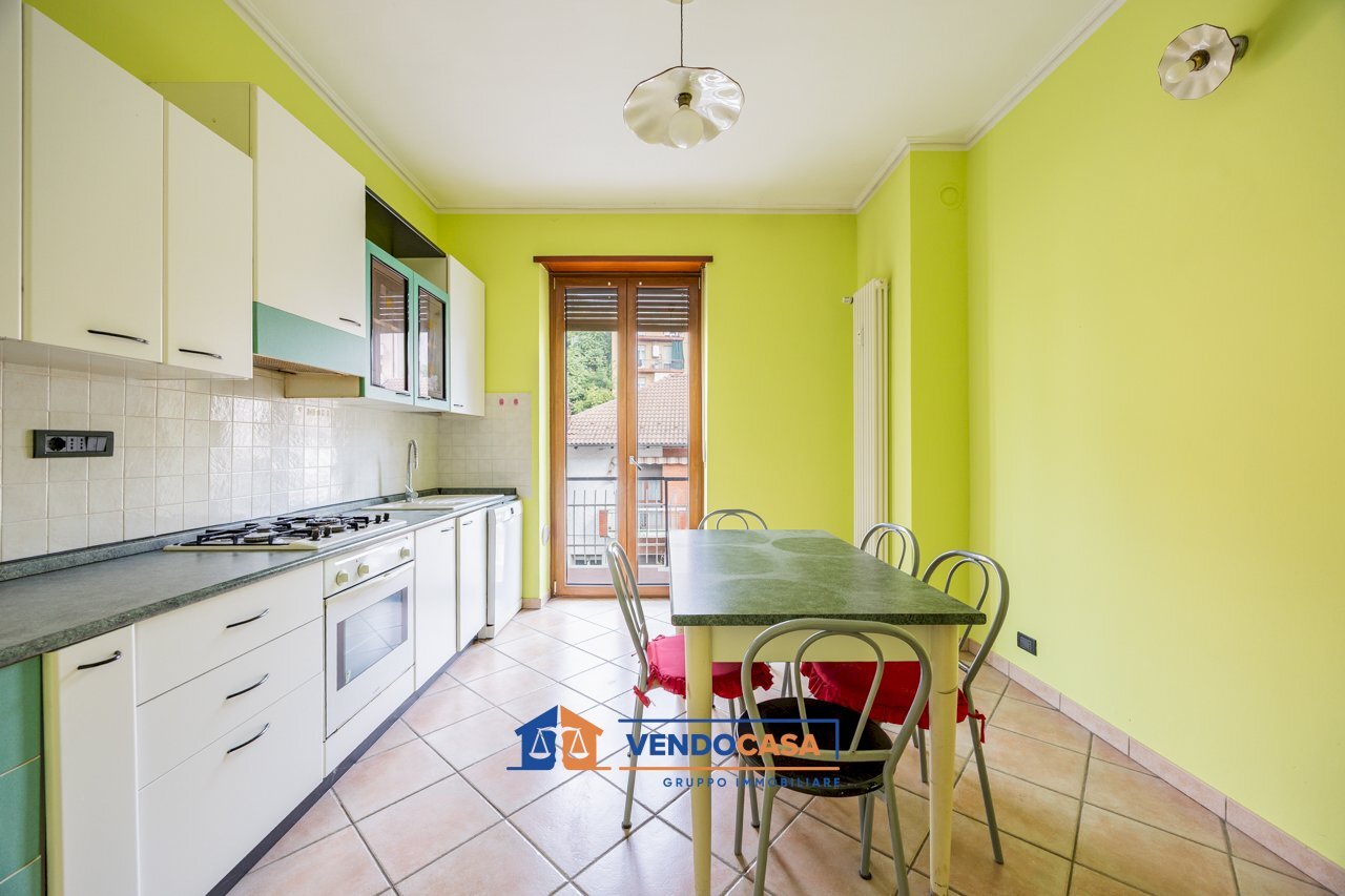 Three-room apartment Bra - photo 1