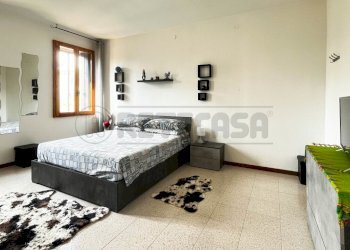 camera matrimoniale - Casa semi indipendente Via Olmo, Creazzo - foto 15