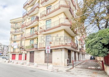 IMG_3256.jpg - Magazzino Via Dell'età Moderna 3, Bisceglie - foto 1