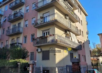 20251104_090934.jpg - Attic Via Pietro Martini 55, Parma (neighborhood Pablo) - photo 3