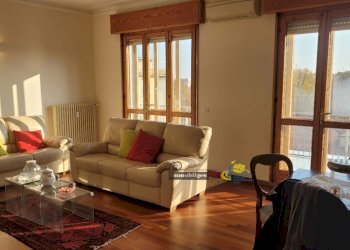 20251105_091024.jpg - Attic Via Pietro Martini 55, Parma (neighborhood Pablo) - photo 9