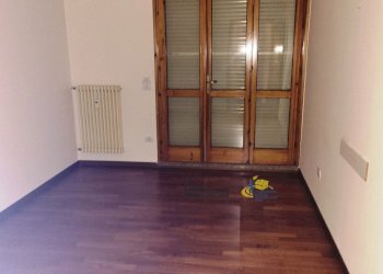 20251105_091520.jpg - Attic Via Pietro Martini 55, Parma (neighborhood Pablo) - photo 21