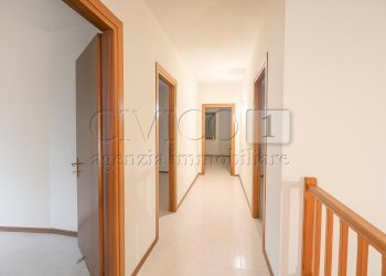 05 disimpegno 1p (1)a.JPG - Villa Via Strada Pozzetto 11, Albettone - foto 22