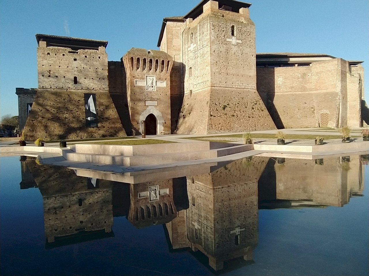 01.jpg - Abbigliamento - Intimo Via Sigismondo 95, Rimini - foto 2